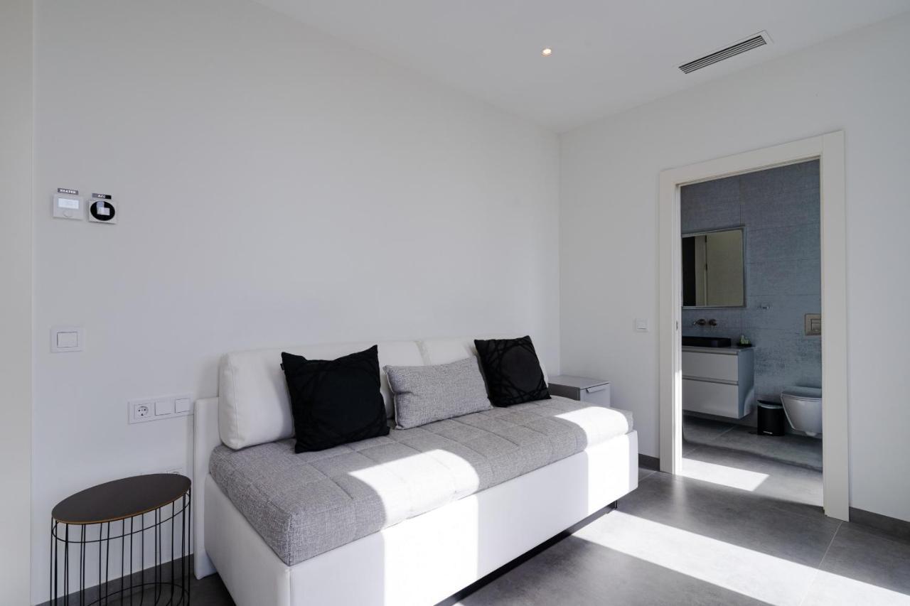 Luxury Tomillo Villa